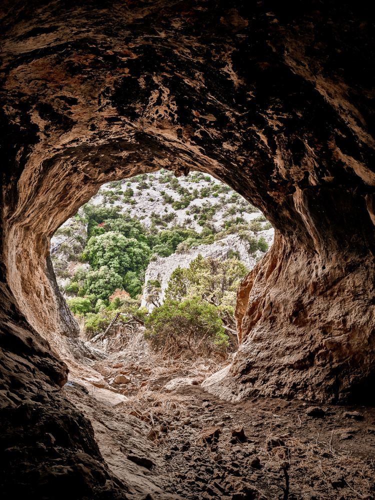 Trek dei Cuiles del Supramonte - Grotta di Ziu Paole